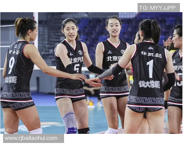 武汉排球队的崛起之路:揭秘他们的训练与比赛状态 武汉排球队的崛起之路:揭秘他们的训练与比赛状态