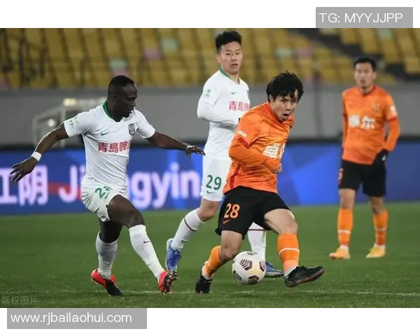 武汉网球队转换打法深度分析与战术创新探讨 武汉网球队转换打法深度分析与战术创新探讨