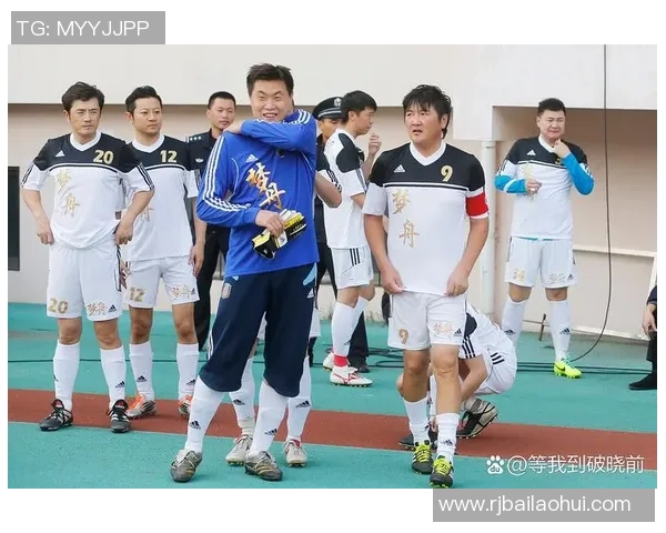 足球专题:聚焦重庆足球队的团队协作 足球专题:聚焦重庆足球队的团队协作